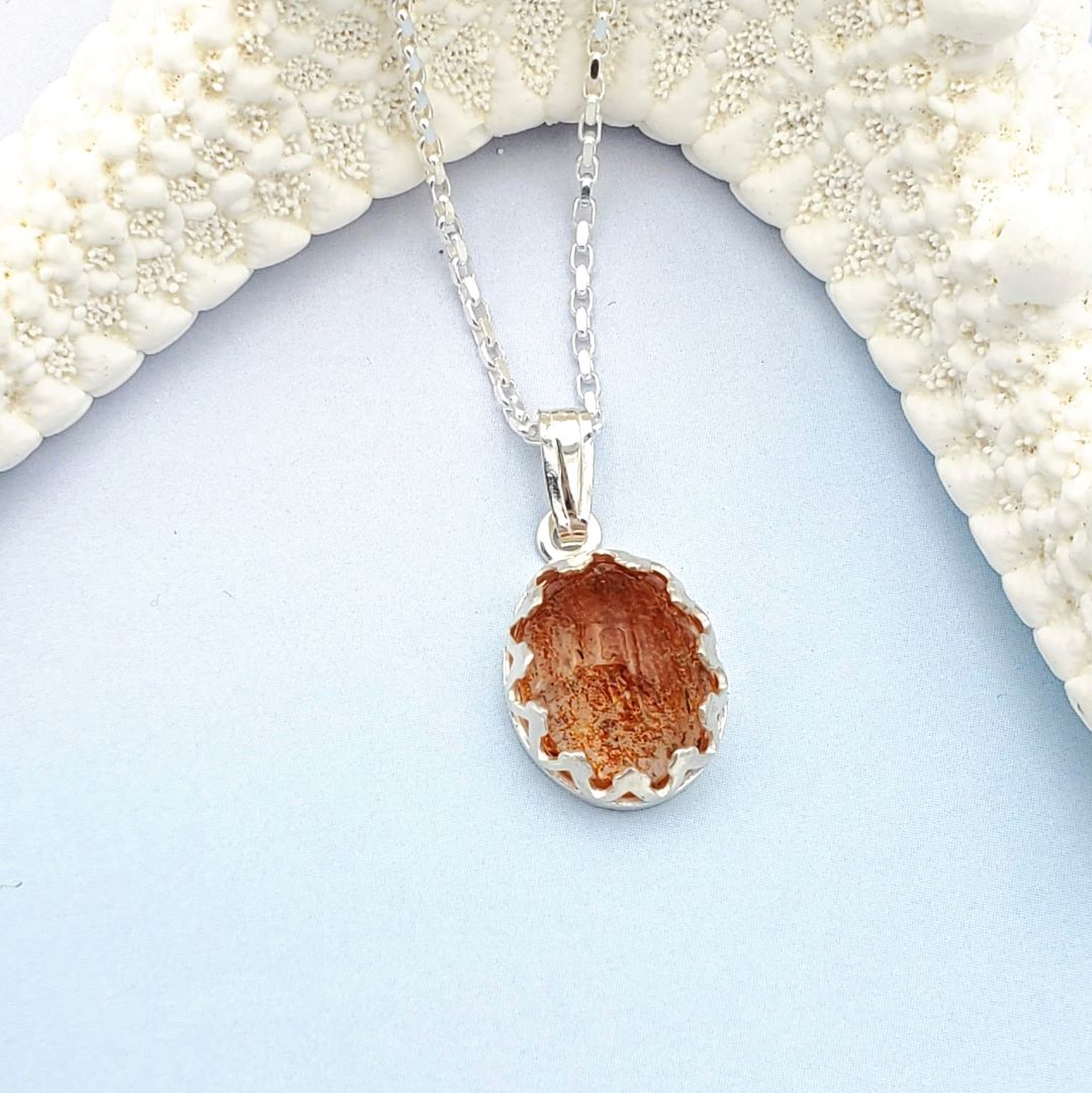 Sunstone Scalloped Bezel Necklace (OOAK)