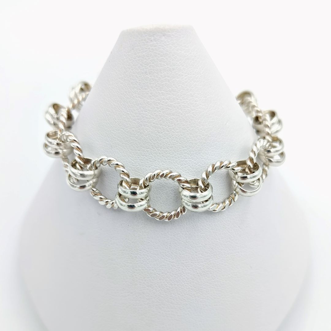 Twisted Flat Link Bracelet