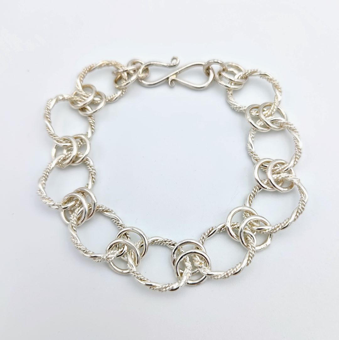 Twisted Filigree Link Bracelet